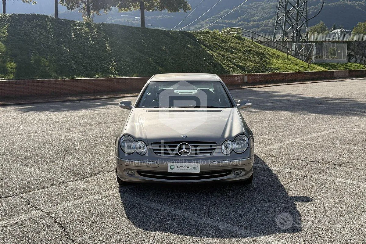 Mercedes-Benz Clk 200 2003 photo 2