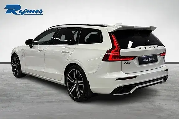 Volvo V60 2022 photo 3