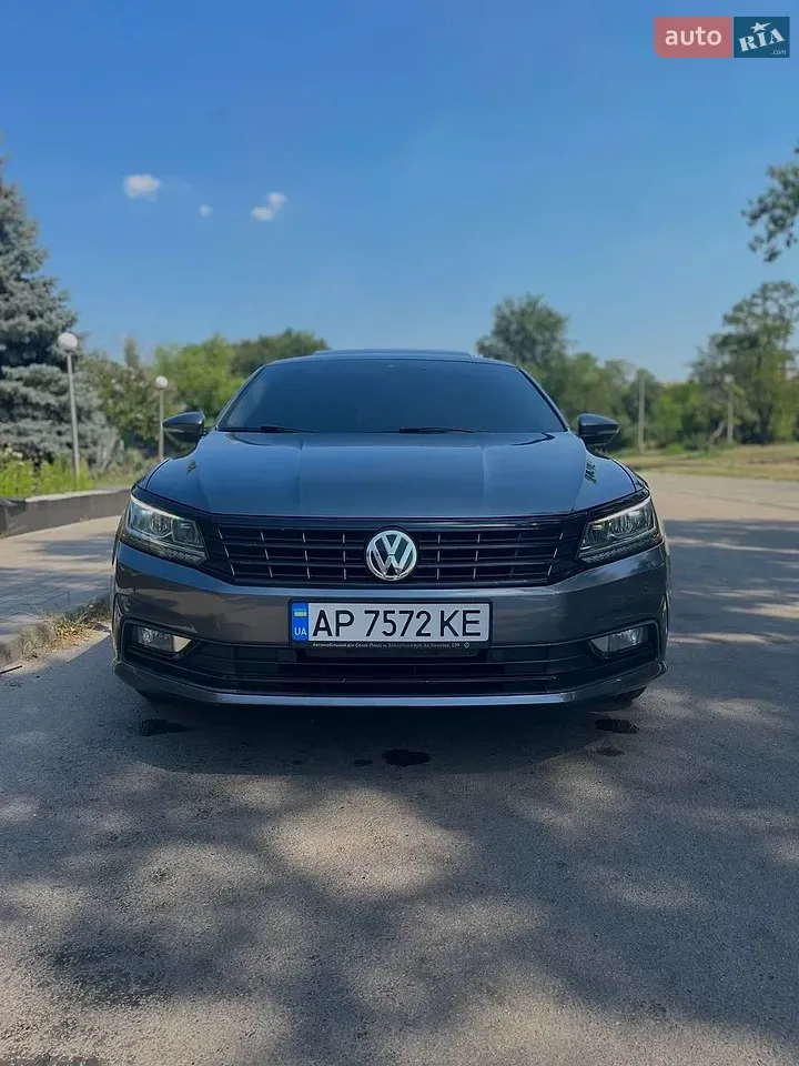 Volkswagen Passat 2016 photo 2