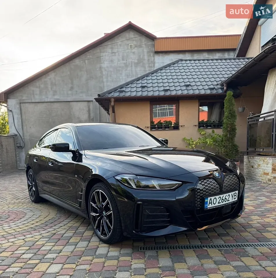 BMW I4