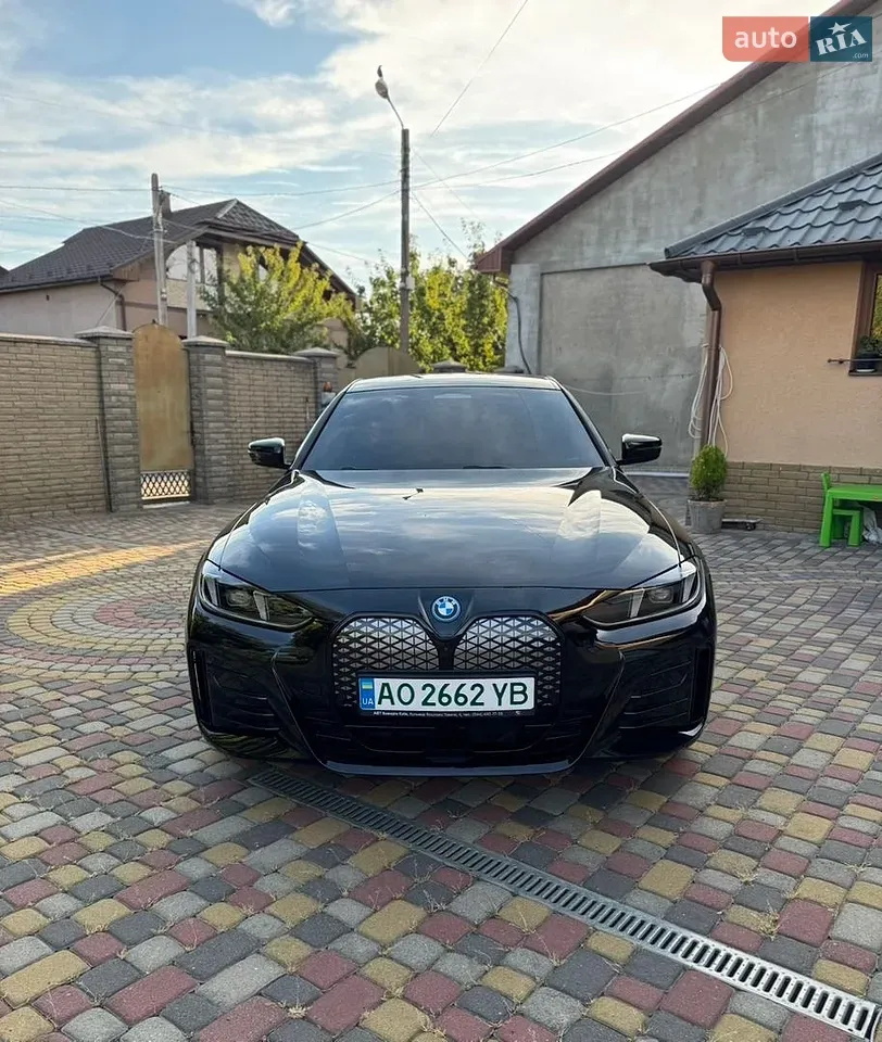 BMW I4 2025 photo 2