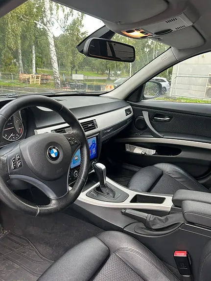 BMW 320D 2012 photo 5