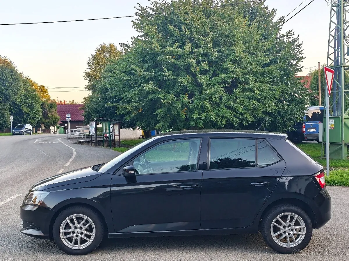 Skoda Fabia 2016 photo 4