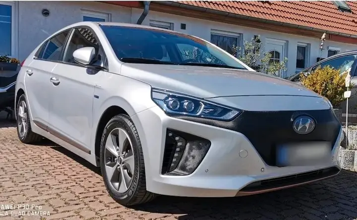 Hyundai Ioniq Electric