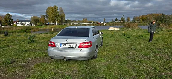Mercedes-Benz E250 2011 photo 3
