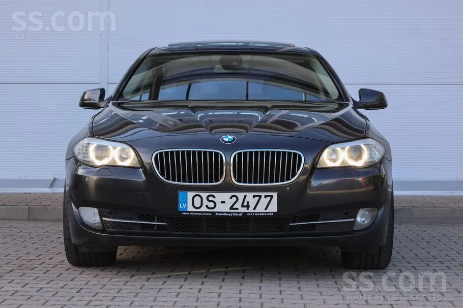 BMW 530D 2011 photo 2