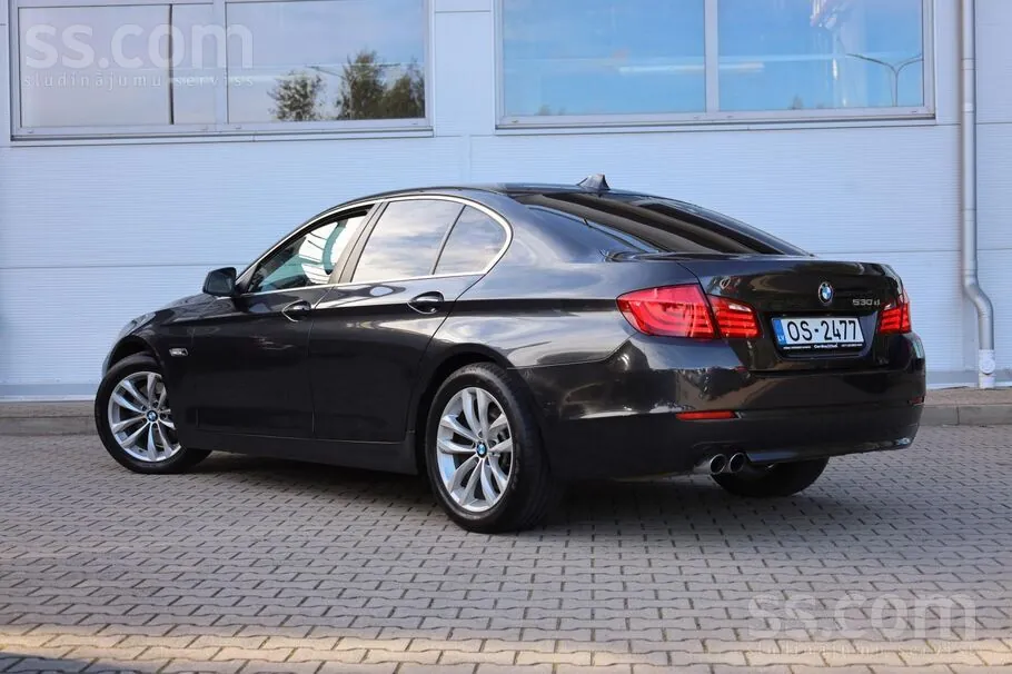 BMW 530D 2011 photo 4