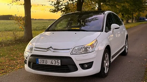 Citroen C4 2009 photo 2