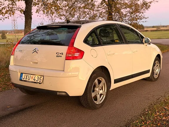 Citroen C4 2009 photo 4