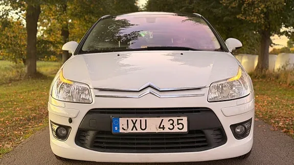 Citroen C4 2009 photo 5