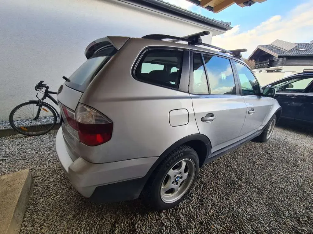 BMW X3 2008 photo 2