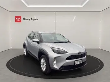 Toyota Yaris Cross 2024 photo 2