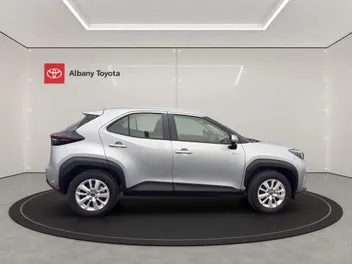 Toyota Yaris Cross 2024 photo 3