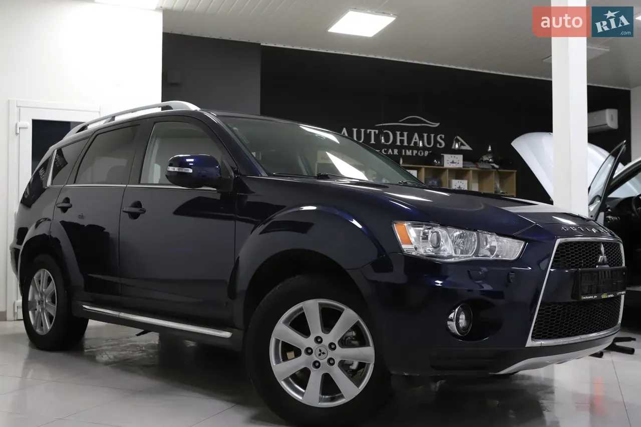 Mitsubishi Outlander 2011 photo 4
