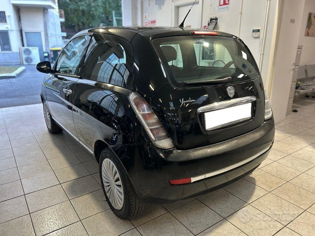Lancia Ypsilon 2009 photo 4