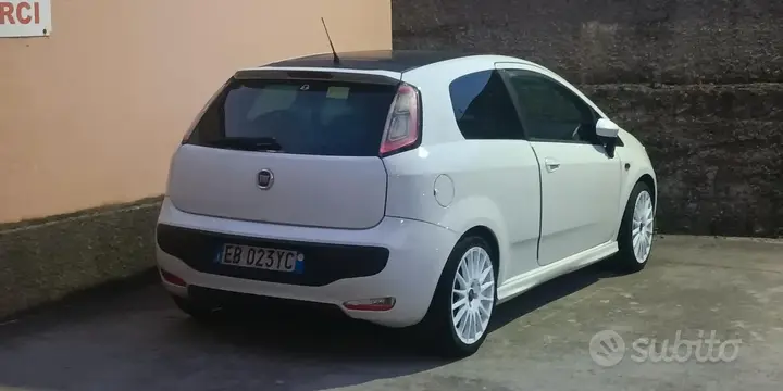 Fiat Punto Evo 2010 photo 5