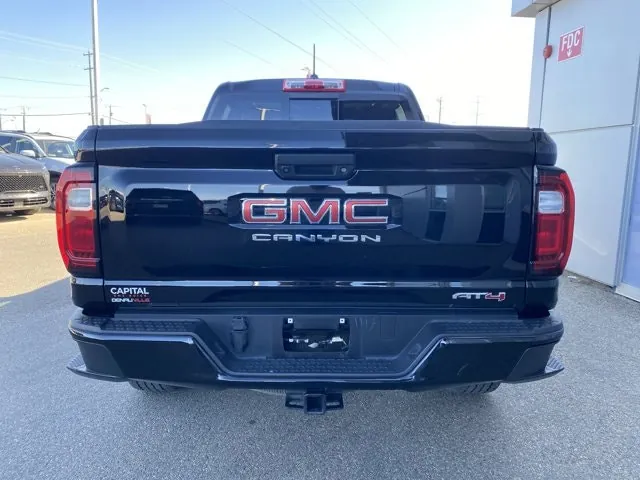 GMC Canyon 2024 photo 4