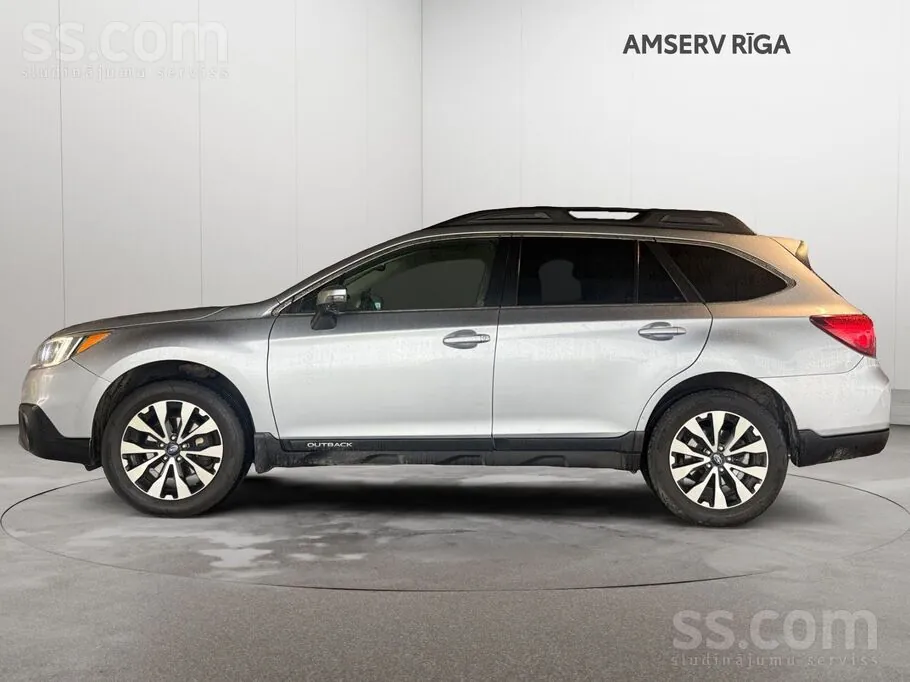 Subaru Outback 2015 photo 3