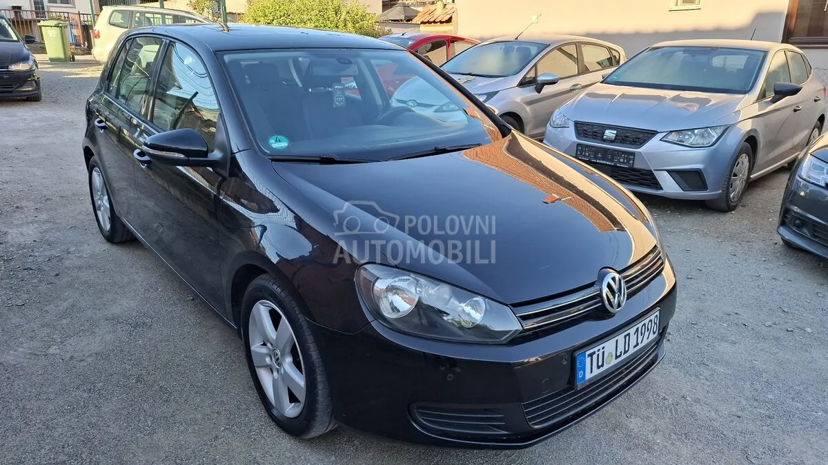 Volkswagen Golf 2011 photo 2