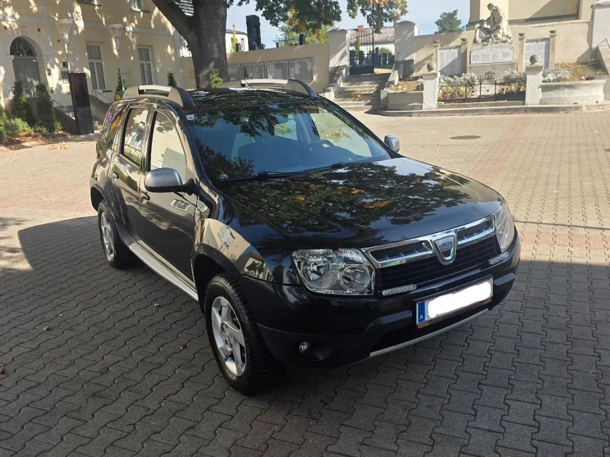Dacia Duster 2011 photo 3