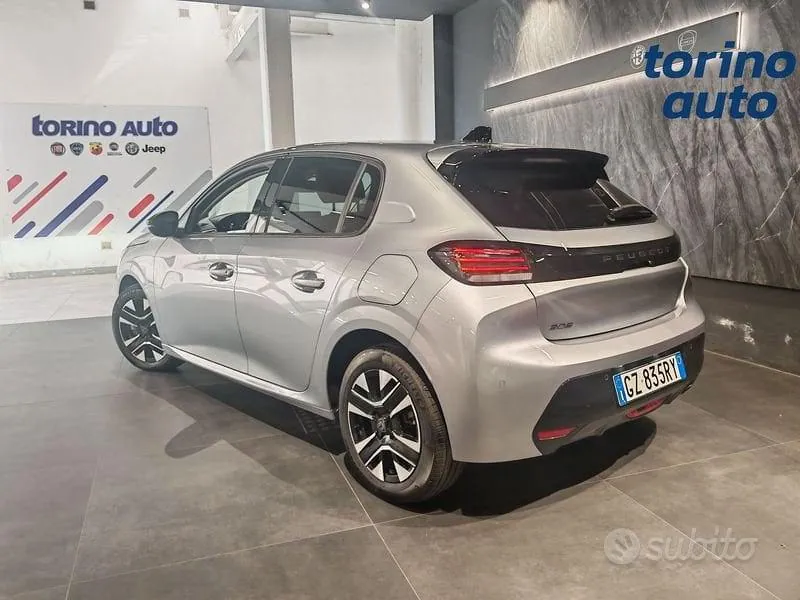 Peugeot 208 2025 photo 4