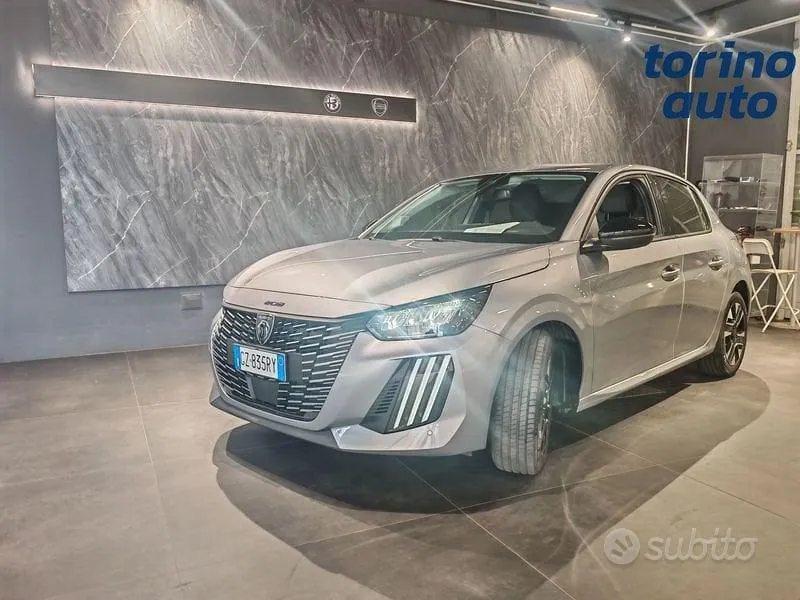 Peugeot 208 2025 photo 2