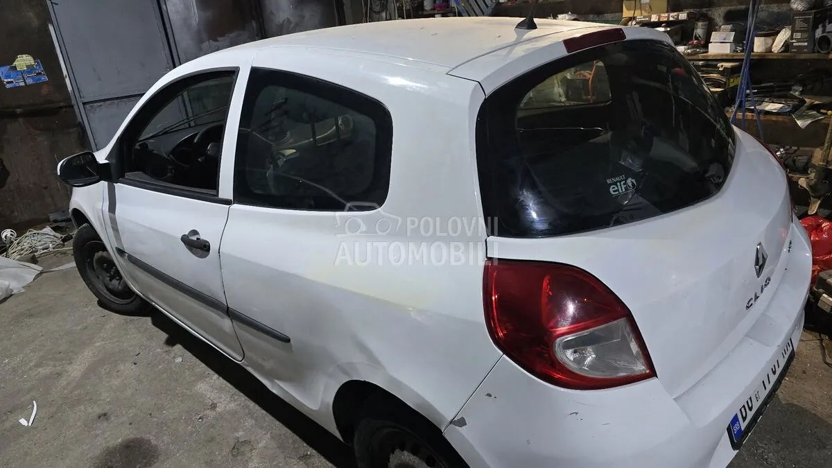 Renault Clio 2011 photo 5