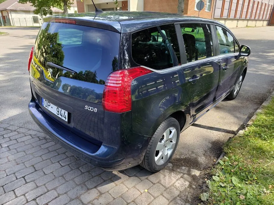 Peugeot 5008 2013 photo 5