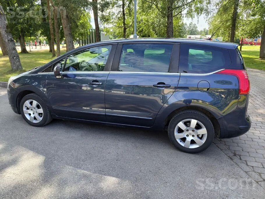 Peugeot 5008 2013 photo 4
