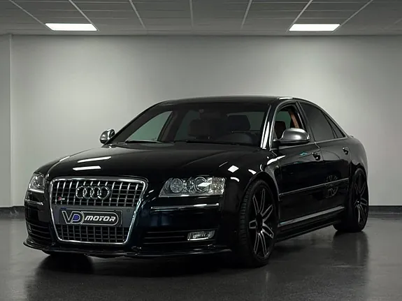 Audi S8 2008 photo 5