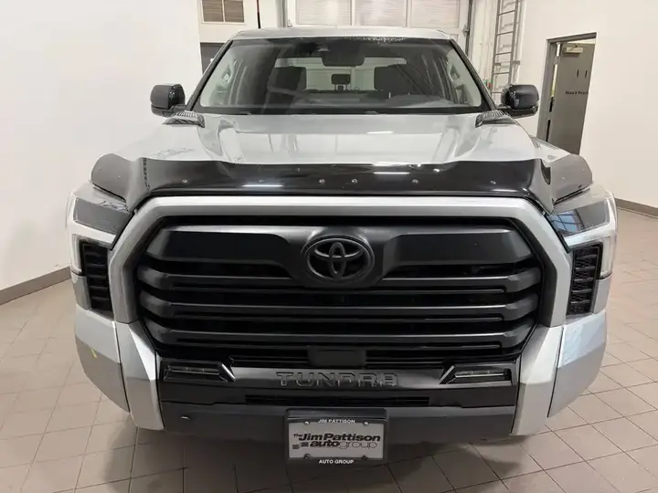 Toyota Tundra 2024 photo 3