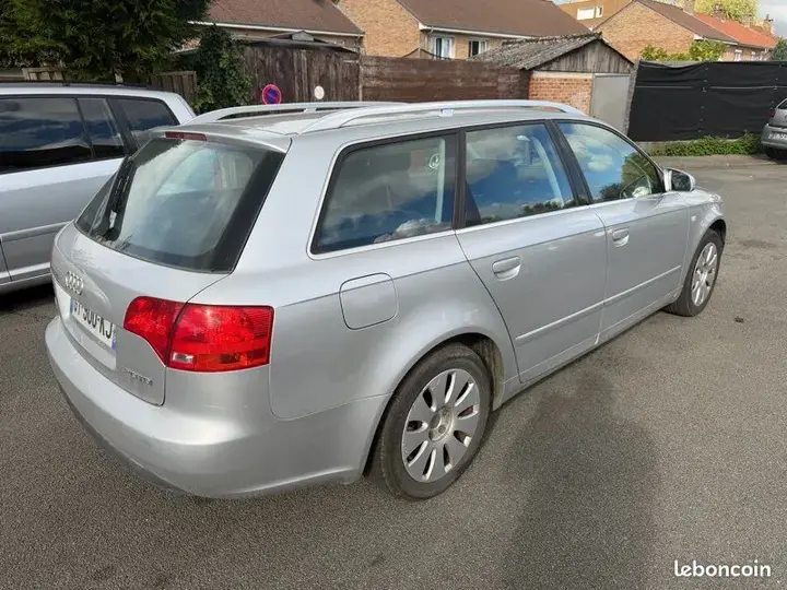 Audi A4 2005 photo 4