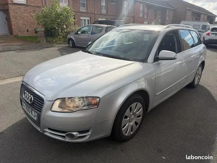 Audi A4 2005 photo 2