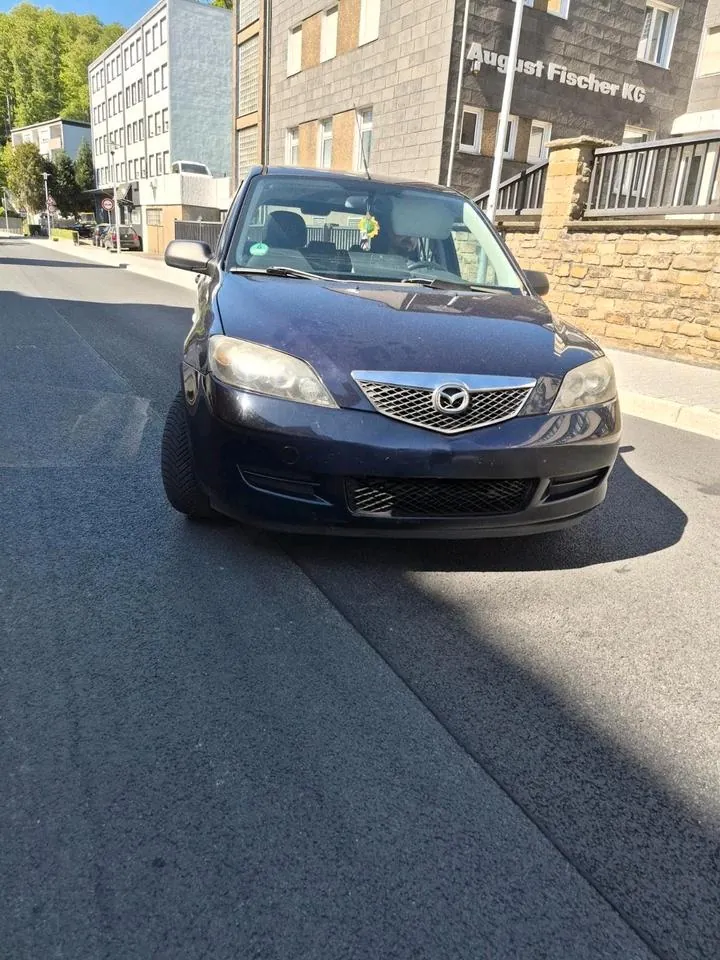 Mazda 2