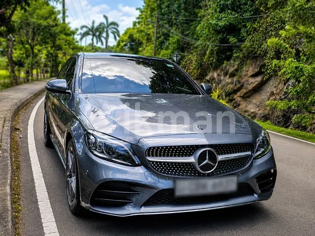 Mercedes-Benz C180