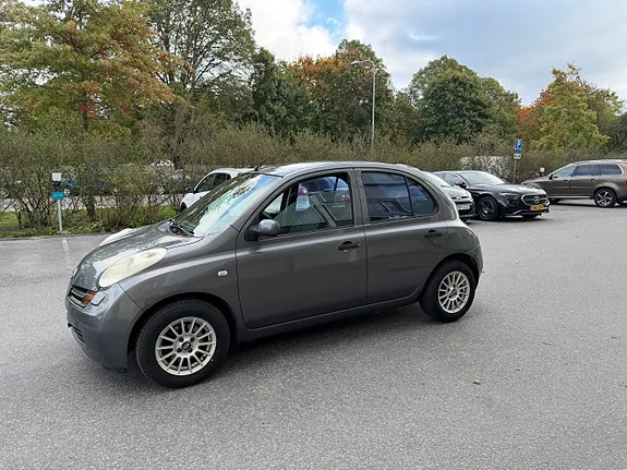 Nissan Micra 2005 photo 2