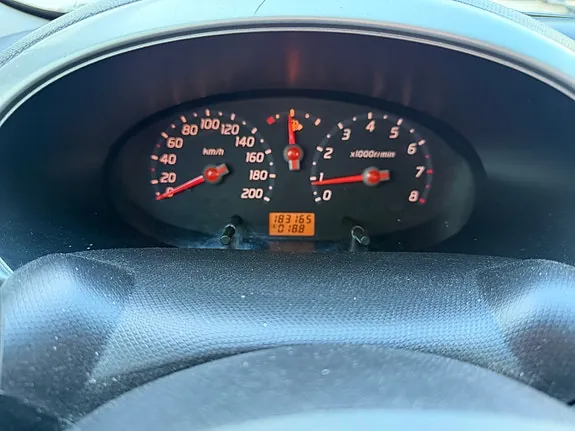 Nissan Micra 2005 photo 3