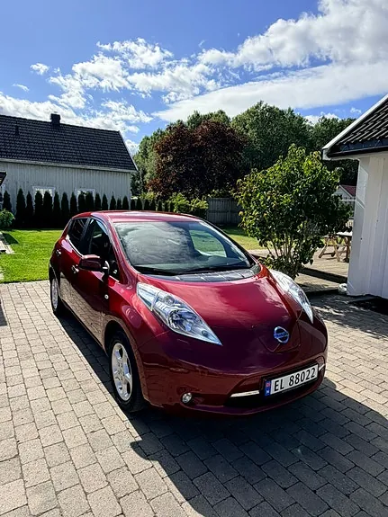 Nissan Leaf 2016 photo 4