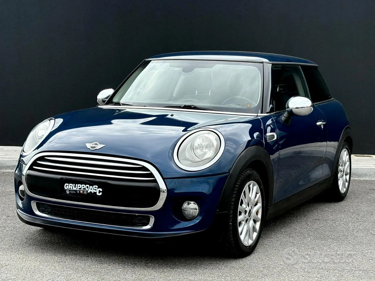 Mini One 2014 photo 2