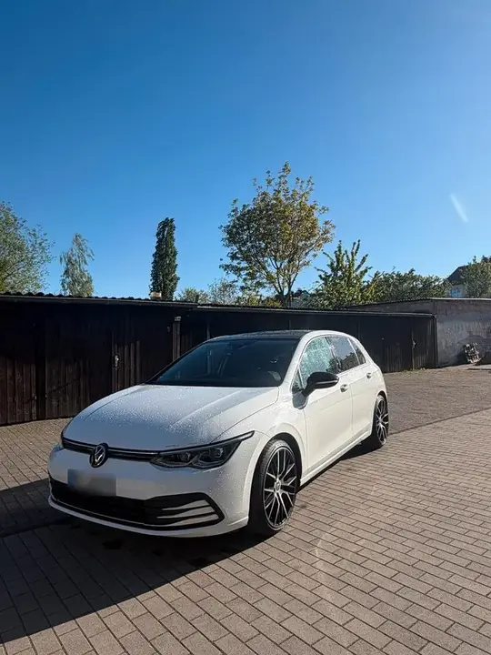Volkswagen Golf 8