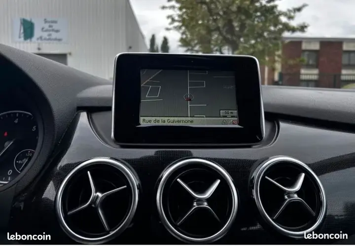 Mercedes-Benz B-Class 2013 photo 3