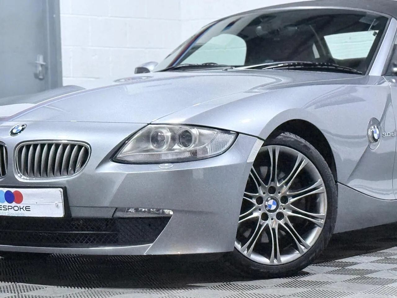 BMW Z4 2006 photo 2
