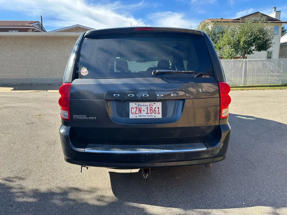 Dodge Grand Caravan 2012 photo 5