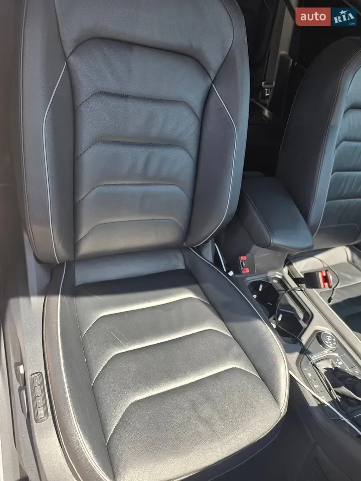 Volkswagen Tiguan 2018 photo 4