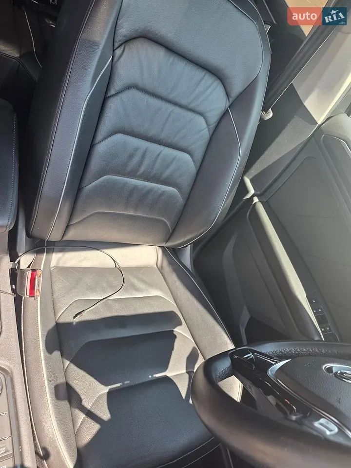 Volkswagen Tiguan 2018 photo 3