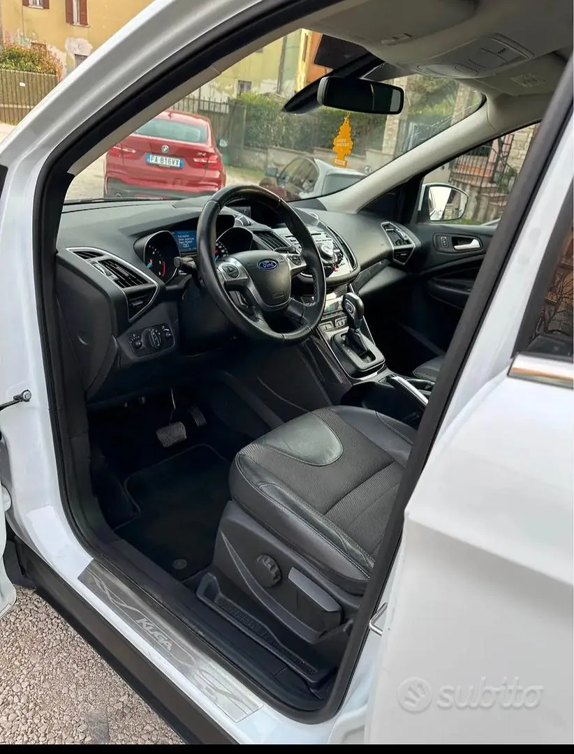 Ford Kuga 2014 photo 3
