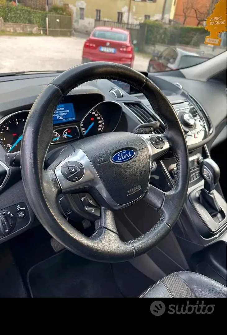 Ford Kuga 2014 photo 4