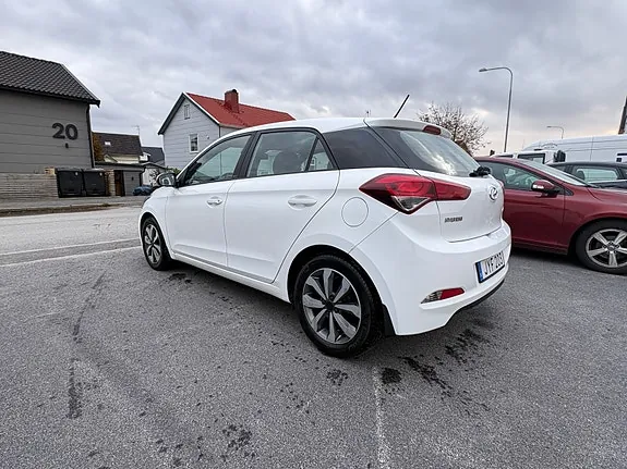 Hyundai I20 2018 photo 5
