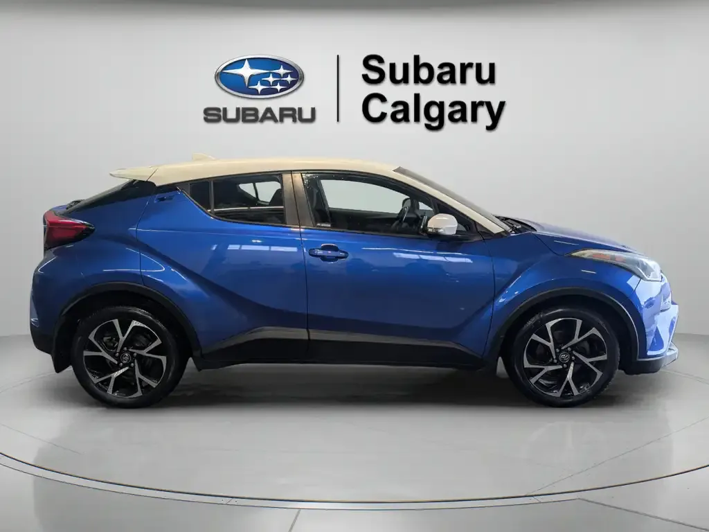 Toyota C-Hr 2018 photo 4