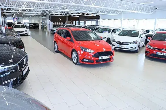 Ford Focus 2016 photo 3